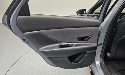 Hyundai Avante 2022, 38477 км, за 22700000 KRW - фото 25
