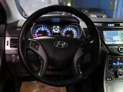 Hyundai Avante 2015, 107738 км, за 5900000 KRW - фото 10