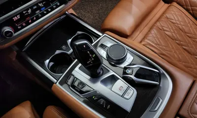 BMW 7-Series 2022, 57817 км, за 67500000 KRW - фото 9