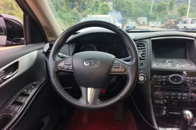 Infiniti QX50 2015, 182100 км, за 53107.14 CNY - фото 11