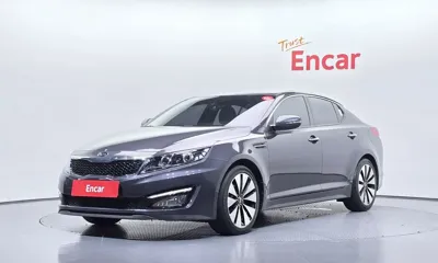 Kia K5 · 2013 год