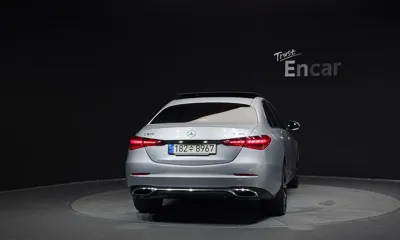 Mercedes-Benz C-Class 2023, 33859 км, за 37900000 KRW