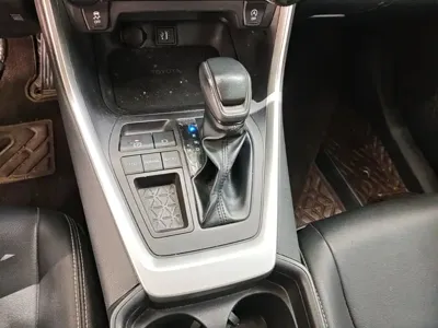 Toyota RAV4 2024, 75800 км, за 96000 CNY - фото 14