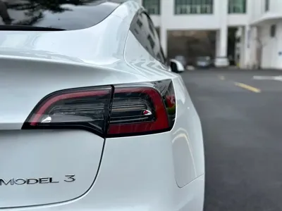 Tesla Model 3 2021, 99000 км, за 109800 CNY - фото 7