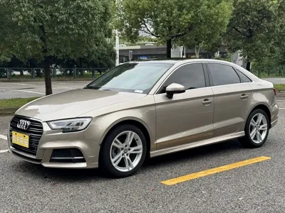 Audi A3 2019, 35000 км, за 62800 CNY - фото 1
