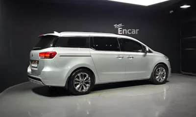 Kia Canival 2015, 211955 км, за 7600000 KRW