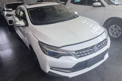 Venucia D60 2018, 83200 км, за 39975.16 CNY