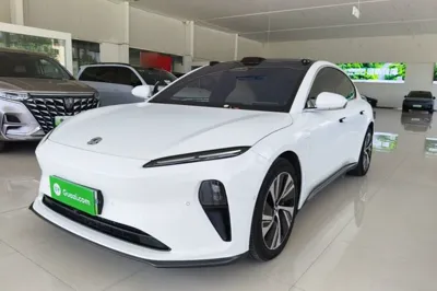 Nio ET5T · 2023 год