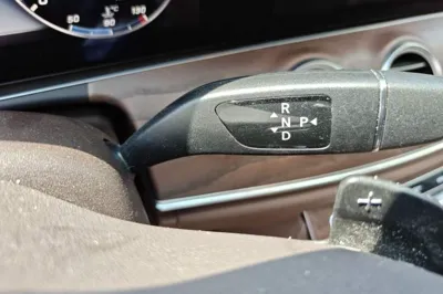 Mercedes-Benz E-Class 2019, 93800 км, за 207279.97 CNY - фото 11