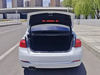 BMW 3 Series 2017, 122000 км, за 66000 CNY - фото 19