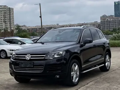 Volkswagen Touareg · 2013 год