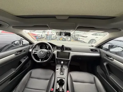 Volkswagen Lamando 2016, 70000 км, за 33700 CNY - фото 6