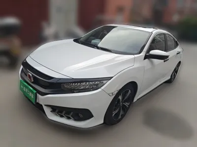 Honda Civic 2016, 60400 км, за 61331.28 CNY - фото 1