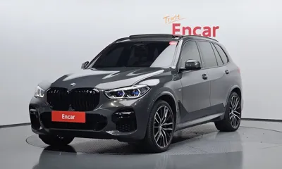 BMW X5 · 2023 год