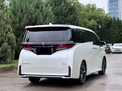 Toyota Vellfire 2025, 25000 км, за 799800 CNY - фото 6