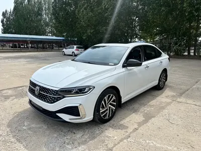 Volkswagen Lavida 2023, 44000 км, за 88800 CNY - фото 3