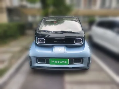 Baojun E300 2020, 30500 км, за 34669.89 CNY