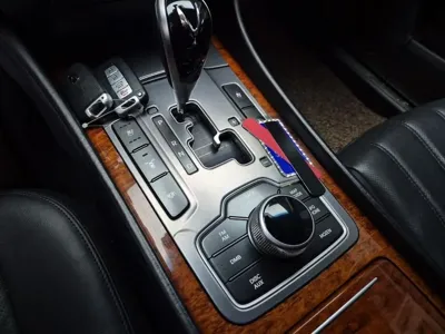 Hyundai Equus 2012, 191458 км, за 4500000 KRW - фото 9