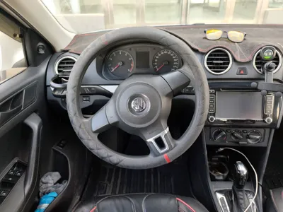 Volkswagen Jetta 2015, 67900 км, за 29127.87 CNY - фото 11