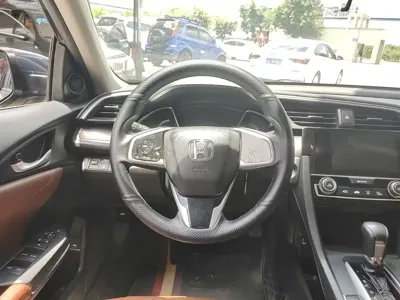 Honda Civic 2019, 102899 км, за 55100 CNY - фото 11