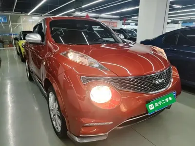 Infiniti ESQ 2019, 76700 км, за 45700 CNY