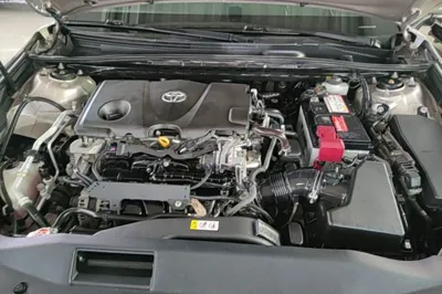 Toyota Camry 2018, 108800 км, за 105259.76 CNY - фото 8