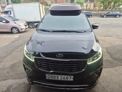 Kia Canival 2020, 100000 км, за 26500000 KRW