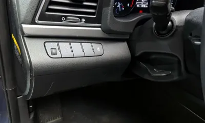 Hyundai Avante 2017, 164961 км, за 7500000 KRW - фото 15