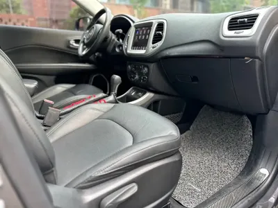 Jeep Compass 2019, 76000 км, за 38800 CNY - фото 12