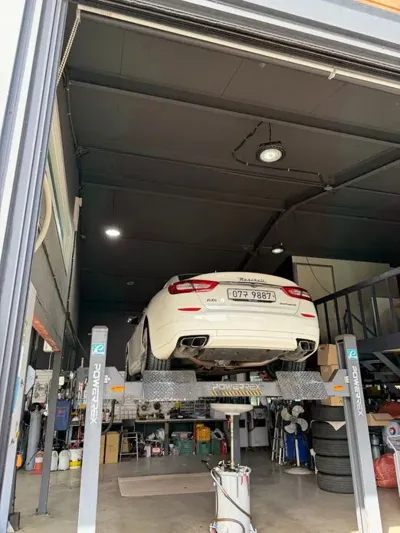 Maserati Quattroporte 2015, 57300 км, за 32000000 KRW - фото 4