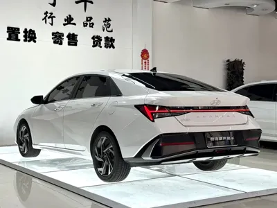Hyundai Elantra 2023, 44000 км, за 99800 CNY - фото 4