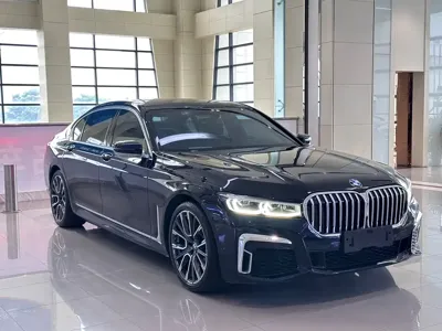 BMW 7 Series 2022, 61000 км, за 348000 CNY - фото 3