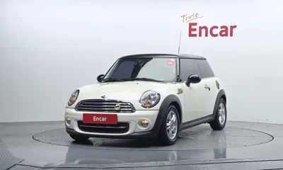 MINI Cooper · 2011 год