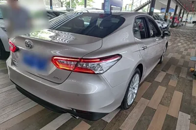 Toyota Camry 2018, 108800 км, за 105259.76 CNY - фото 15