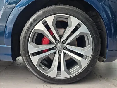 Audi Q8 2019, 70100 км, за 285000 CNY - фото 16