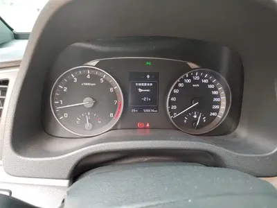 Hyundai Elantra 2017, 126500 км, за 19900 CNY - фото 12