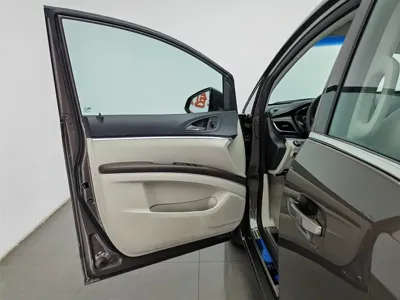 Buick GL8 2022, 68600 км, за 99800 CNY - фото 8