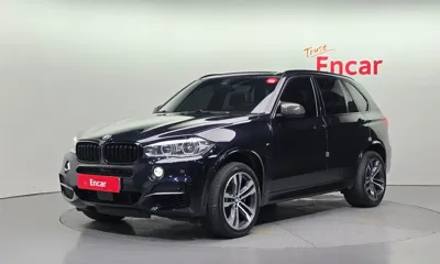 BMW X5 · 2018 год