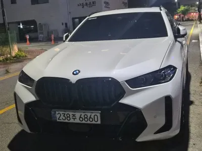 BMW X6 2025, 19500 км, за 112210000 KRW