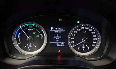 Hyundai Grandeur 2018, 243646 км, за 7990000 KRW - фото 8