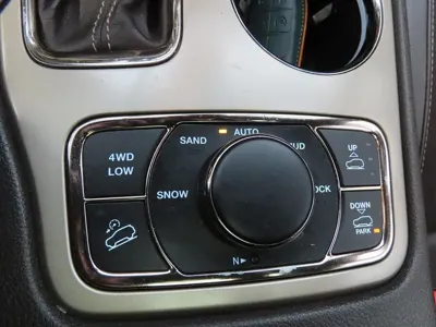 Jeep Cherokee 2016, 121844 км, за 14000000 KRW - фото 11