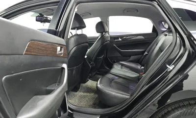 Hyundai Sonata 2018, 165463 км, за 9900000 KRW - фото 12