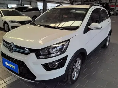 BAIC New Energy EX · 2019 год