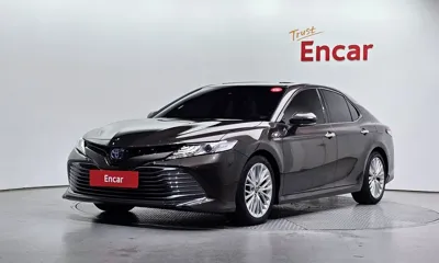Toyota Camry · 2018 год