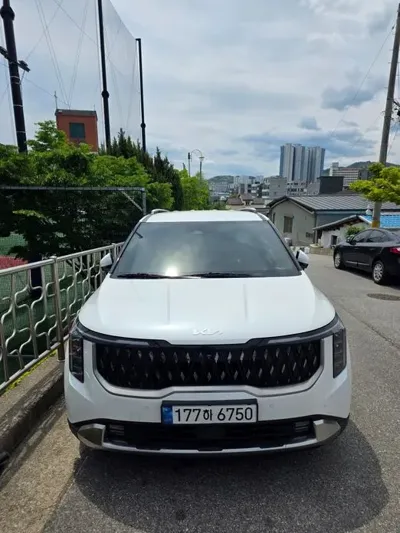 Kia Canival · 2024 год