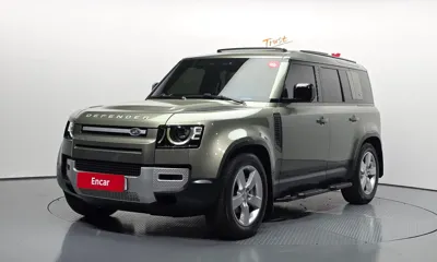 Land Rover Defender · 2023 год