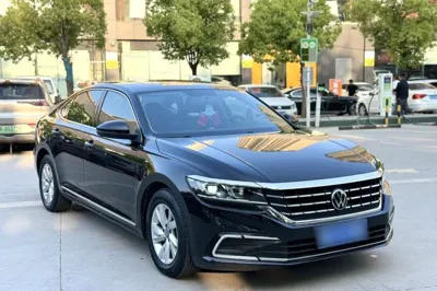 Volkswagen Passat 2020, 30800 км, за 87872 CNY - фото 13