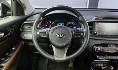 Kia Sorento 2017, 201155 км, за 9900000 KRW - фото 12