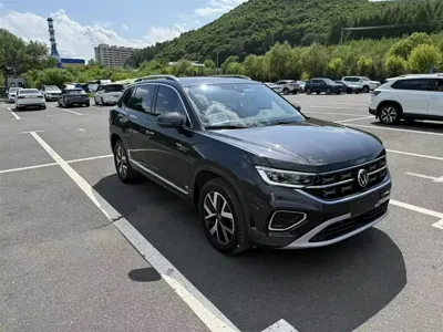 Volkswagen Tayron 2022, 37000 км, за 169800 CNY