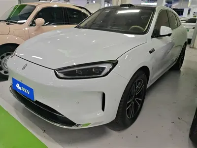 AITO 问界 AITO M5 · 2025 год